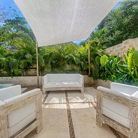 Saffron Villas เดียนีบีช ภายนอก รูปภาพ