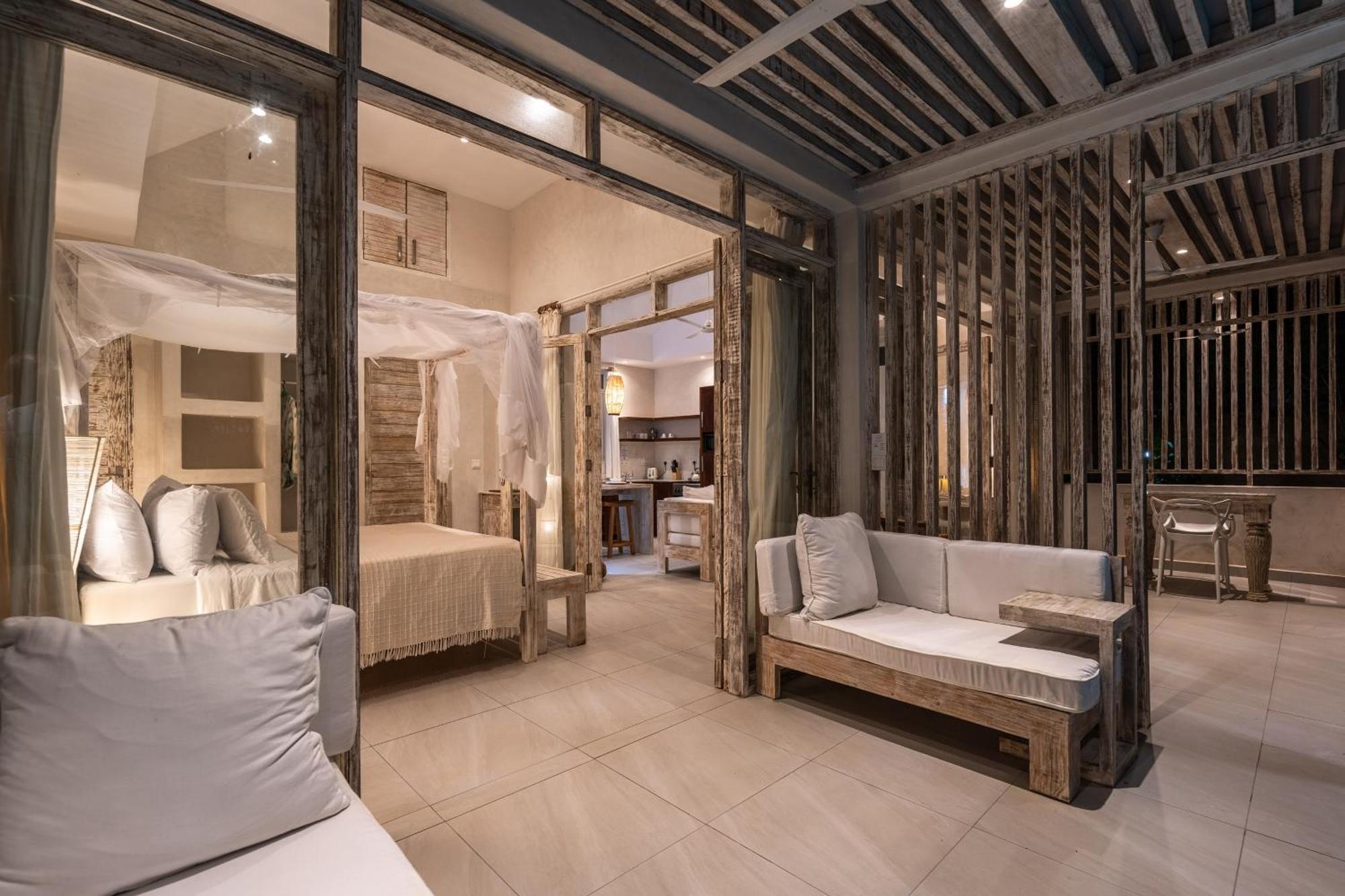 Saffron Villas เดียนีบีช ภายนอก รูปภาพ