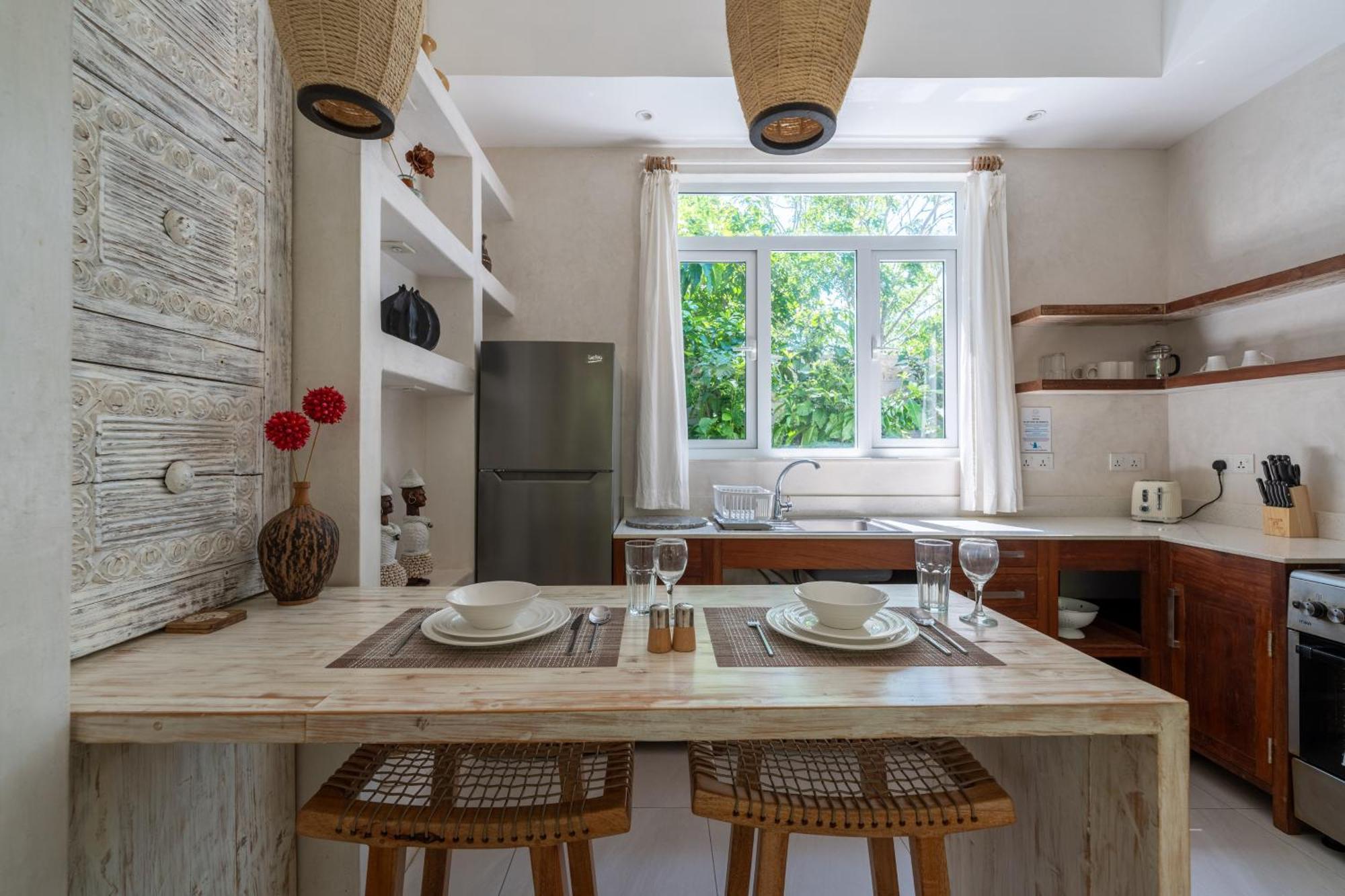 Saffron Villas เดียนีบีช ภายนอก รูปภาพ