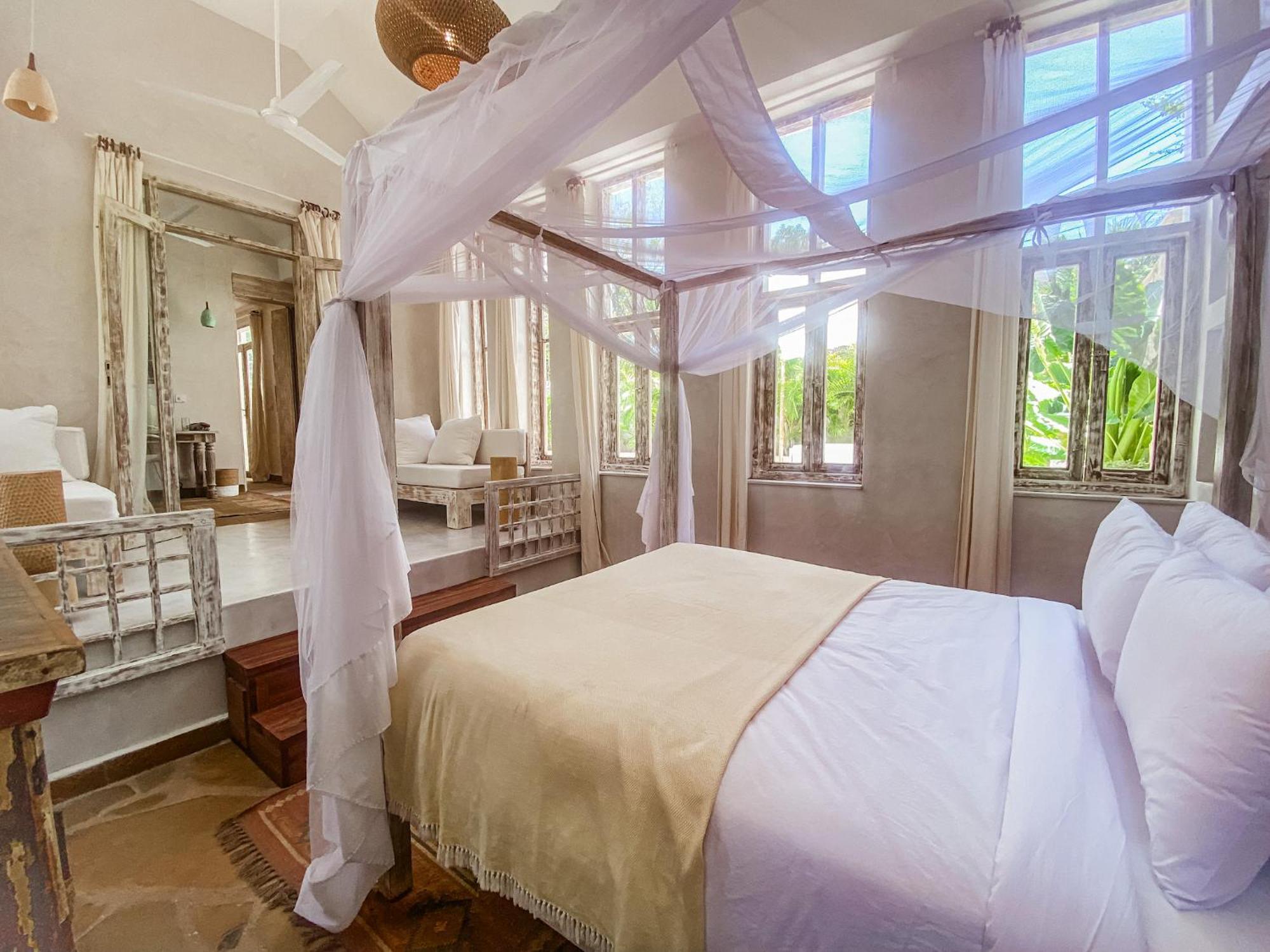 Saffron Villas เดียนีบีช ภายนอก รูปภาพ